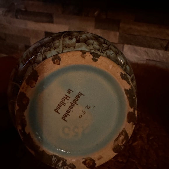 Antique porcelain vase hand painted Vintage and Hard to Find - Picture 4 of 4